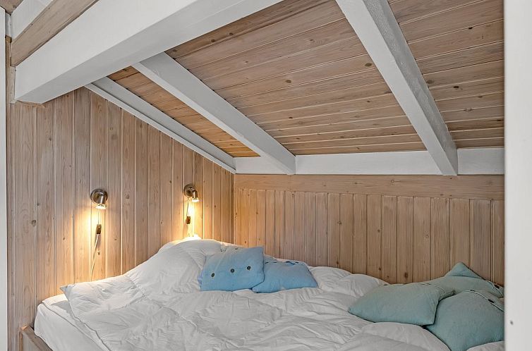 Vakantiehuis "Rathulf" - 700m from the sea