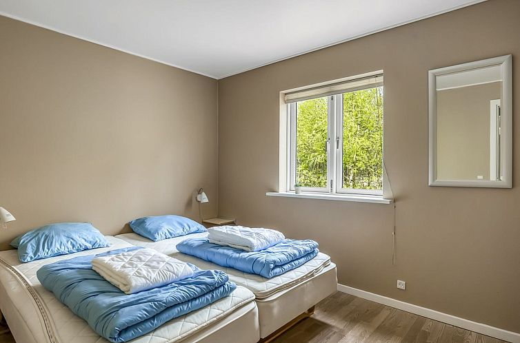 Vakantiehuis "Ellie" - 300m from the sea