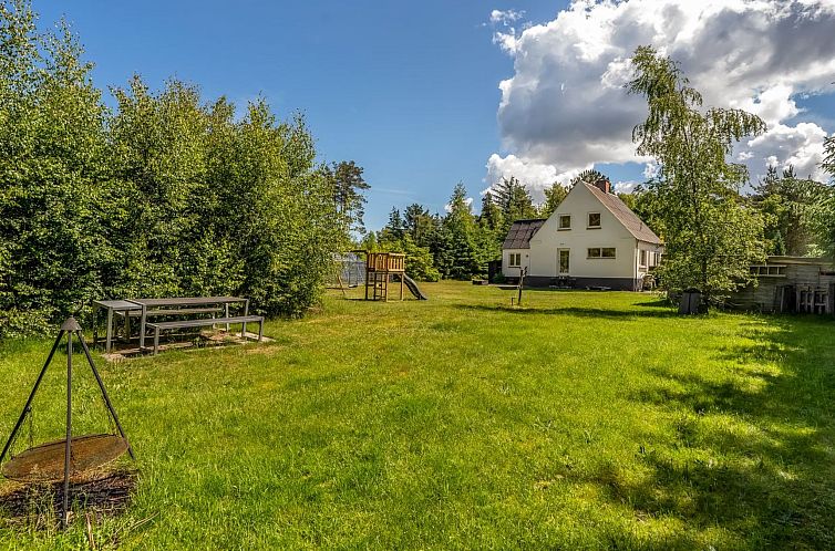 Vakantiehuis "Paule" - 1.3km from the sea