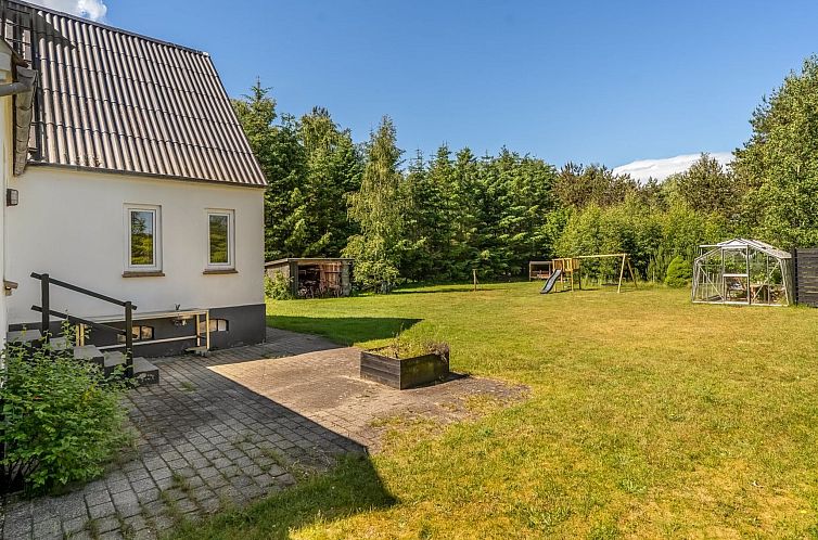 Vakantiehuis "Paule" - 1.3km from the sea