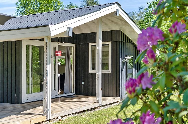 Vakantiehuis "Aldina" - 1.6km from the sea
