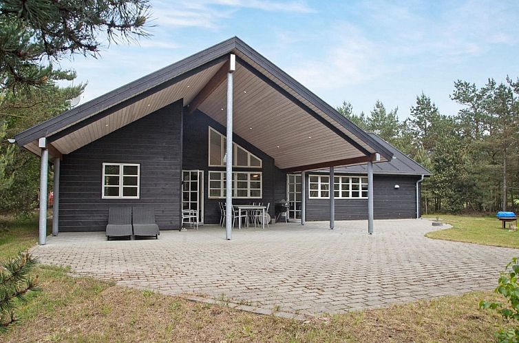 Vakantiehuis "Beka" - 500m from the sea