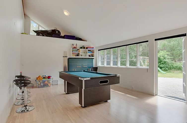 Vakantiehuis "Beka" - 500m from the sea