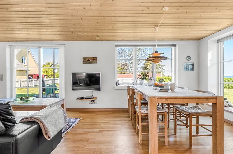 Vakantiehuis "Tara" - 300m from the sea