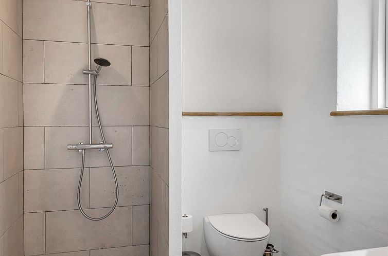 Vakantiehuis "Wolter" - 1.7km from the sea