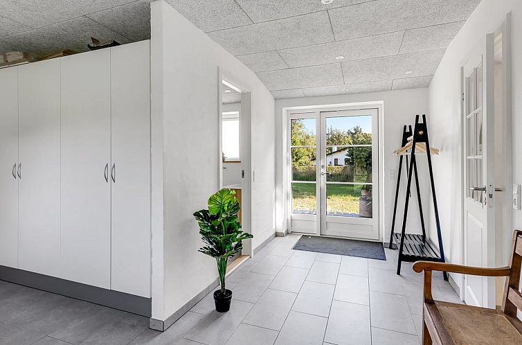 Vakantiehuis "Wolter" - 1.7km from the sea