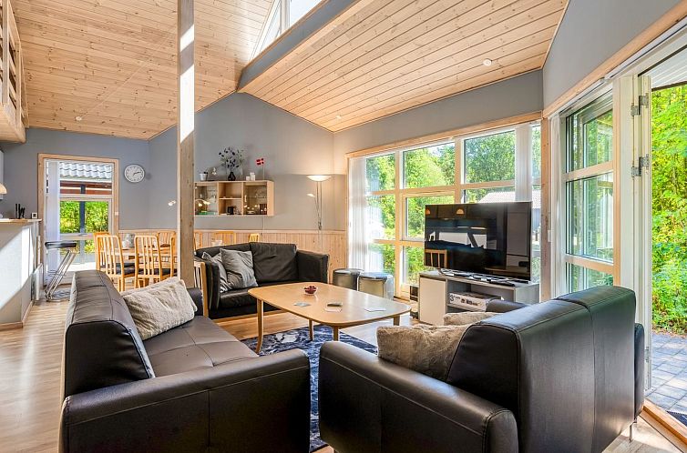 Vakantiehuis "Hristijan" - 4.8km from the sea