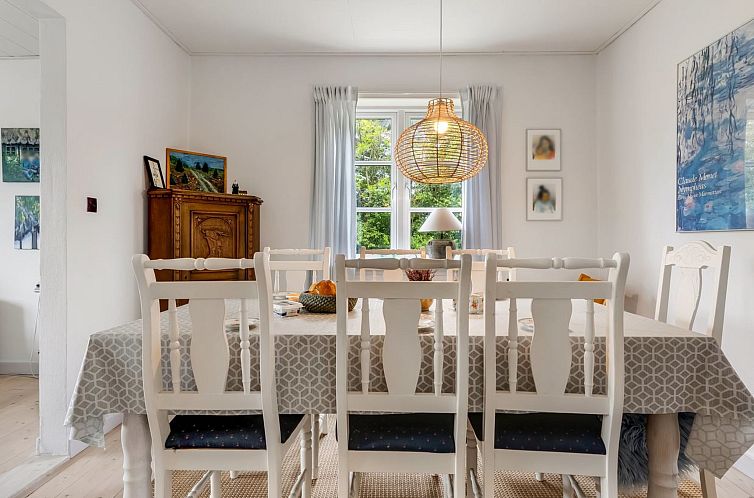 Vakantiehuis "Kätlin" - 900m from the sea