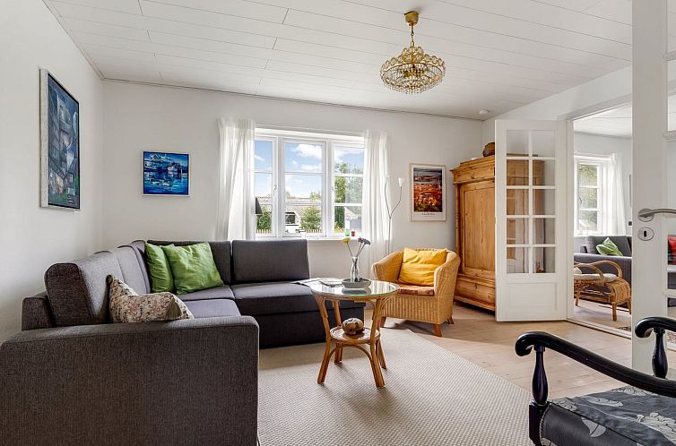 Vakantiehuis "Kätlin" - 900m from the sea