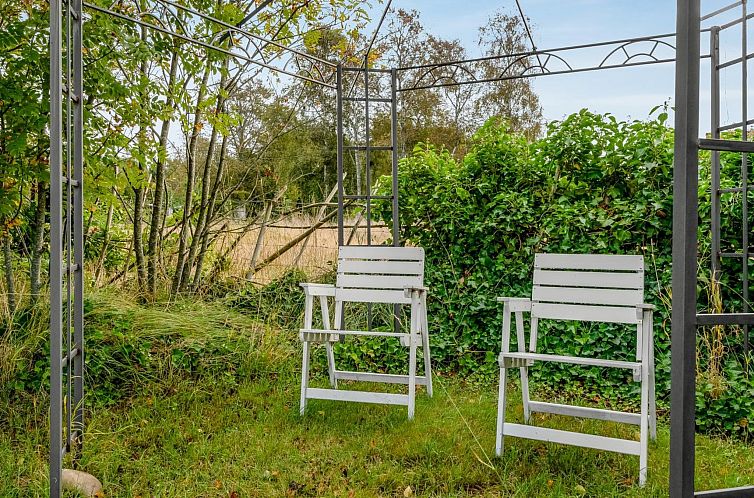 Vakantiehuis "Kätlin" - 900m from the sea