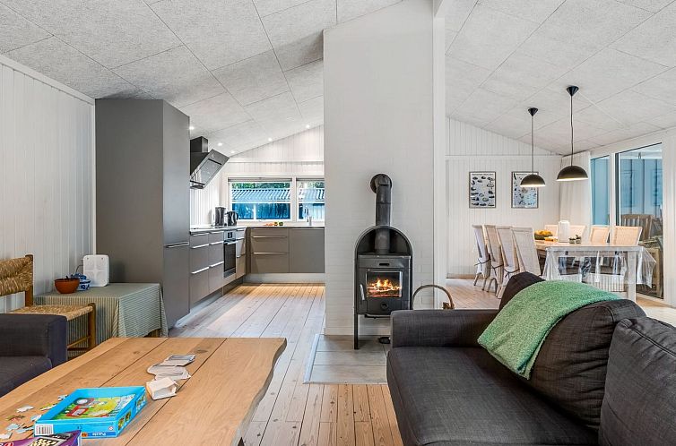 Vakantiehuis "Alika" - 300m from the sea