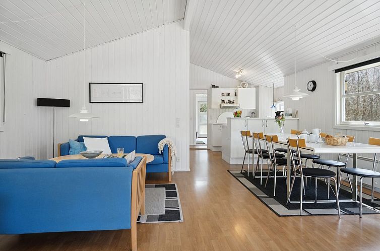 Vakantiehuis "Nicklas" - 2km from the sea