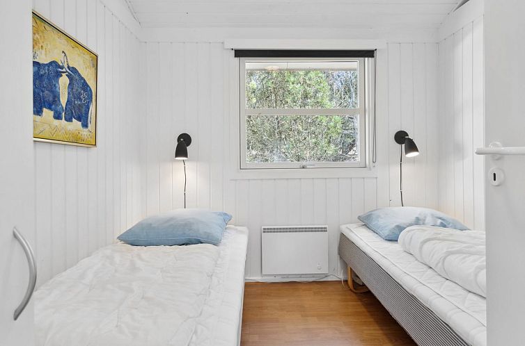 Vakantiehuis "Nicklas" - 2km from the sea
