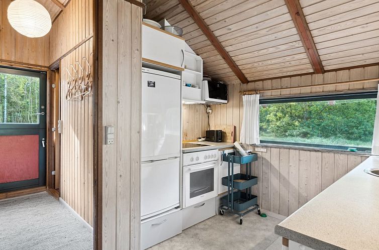 Vakantiehuis "Esteri" - 800m from the sea