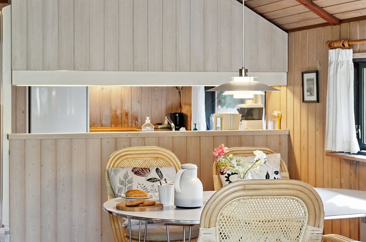 Vakantiehuis "Esteri" - 800m from the sea