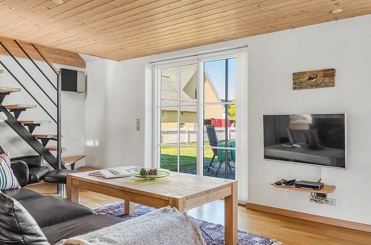 Vakantiehuis "Tara" - 300m from the sea