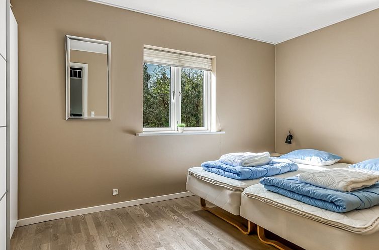 Vakantiehuis "Ellie" - 300m from the sea