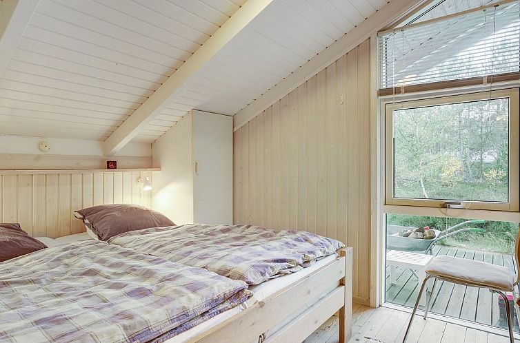 Vakantiehuis "Helmtrud" - 500m from the sea