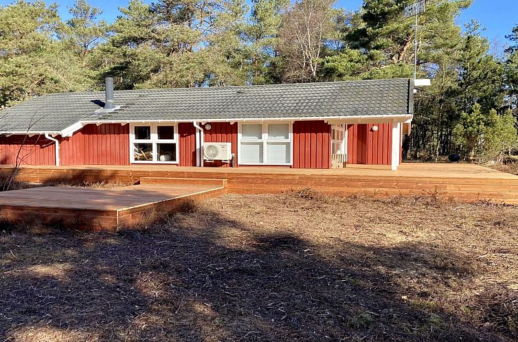 Vakantiehuis "Helmtrud" - 500m from the sea