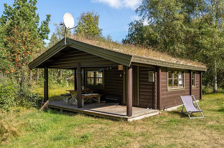 Vakantiehuis "Beatrix" - 700m from the sea