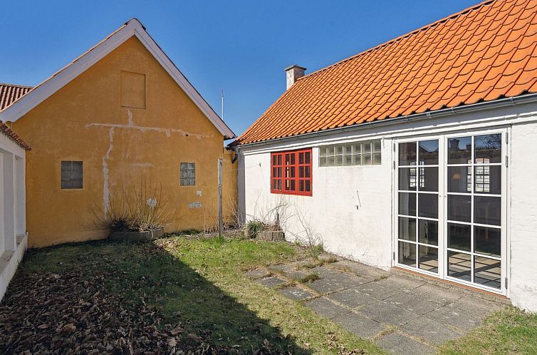 Vakantiehuis "Bedri" - 100m from the sea