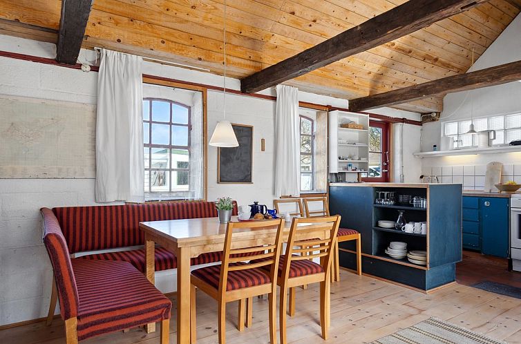 Vakantiehuis "Bedri" - 100m from the sea