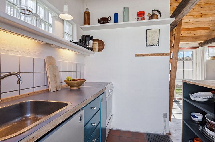 Vakantiehuis "Bedri" - 100m from the sea