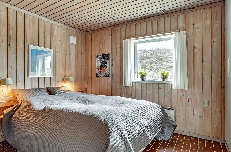 Vakantiehuis "Emiljan" - 400m from the sea