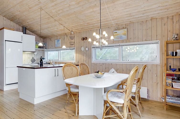 Vakantiehuis "Kalervo" - 100m from the sea