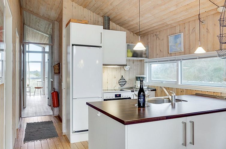 Vakantiehuis "Kalervo" - 100m from the sea