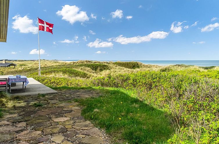 Vakantiehuis "Tinea" - 50m from the sea