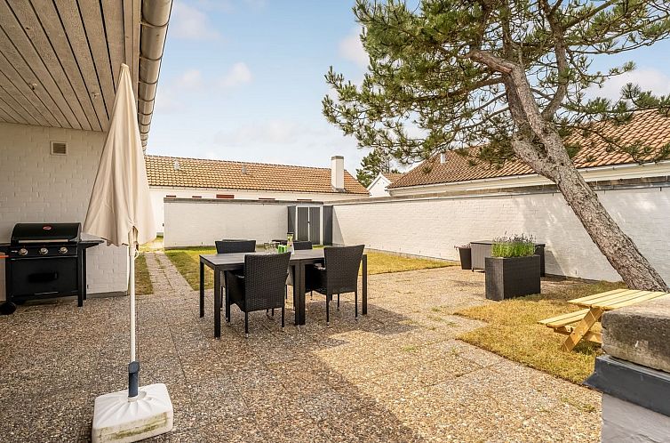 Vakantiehuis "Aike" - 1km from the sea