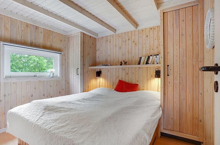 Vakantiehuis "Evan" - 1.3km from the sea