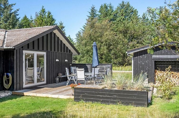 Vakantiehuis "Quiana" - 2km from the sea