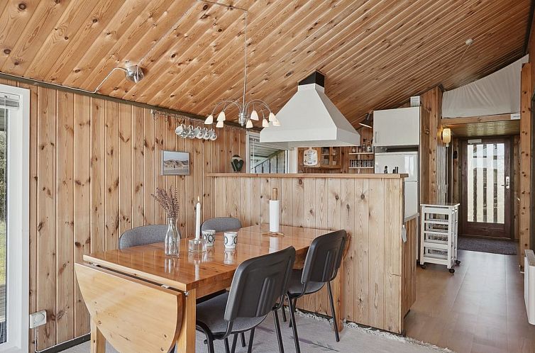 Vakantiehuis "Tianna" - 500m from the sea