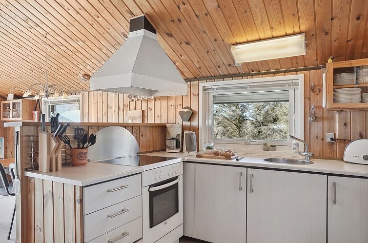 Vakantiehuis "Tianna" - 500m from the sea