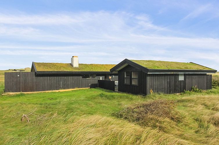 Vakantiehuis "Aatu" - 360m from the sea