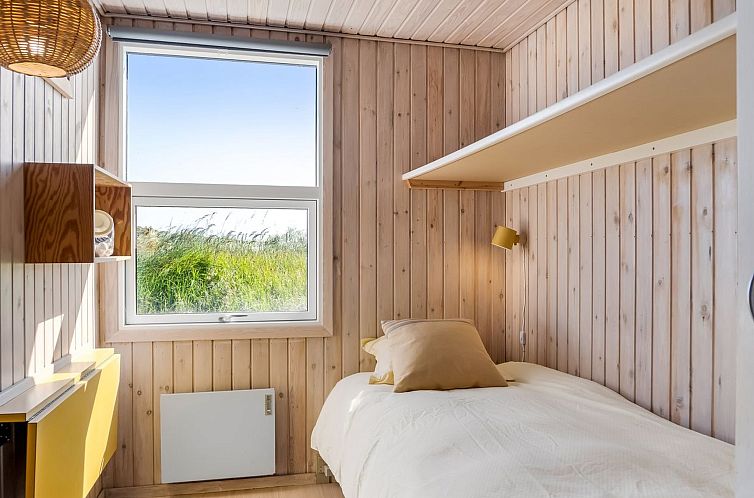 Vakantiehuis "Aatu" - 360m from the sea