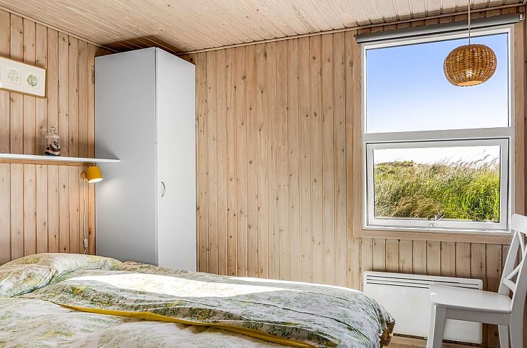 Vakantiehuis "Aatu" - 360m from the sea