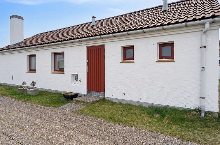 Vakantiehuis "Viena" - 400m from the sea