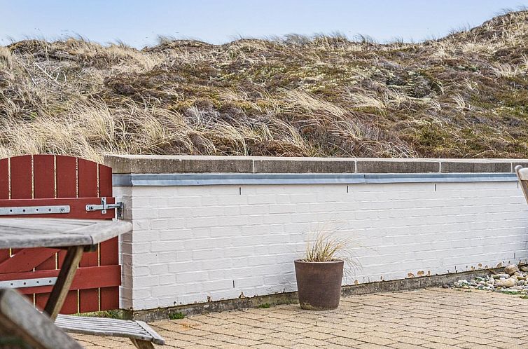 Vakantiehuis "Viena" - 400m from the sea