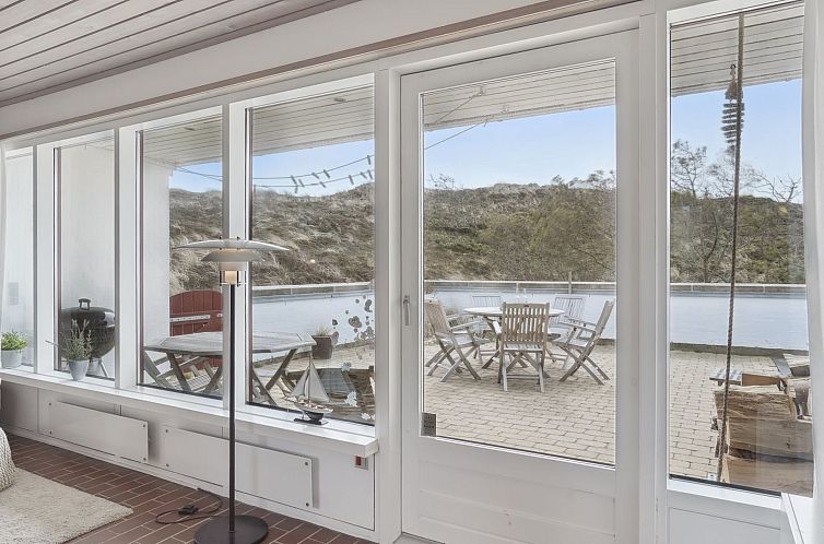 Vakantiehuis "Viena" - 400m from the sea