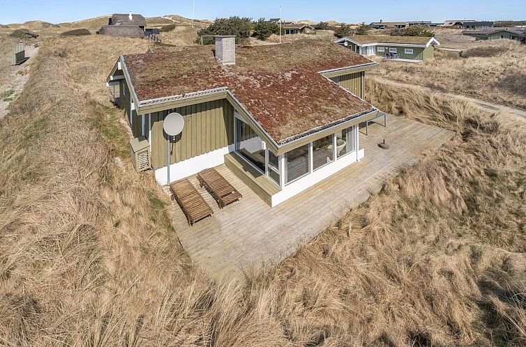 Vakantiehuis "Fanney" - 100m from the sea