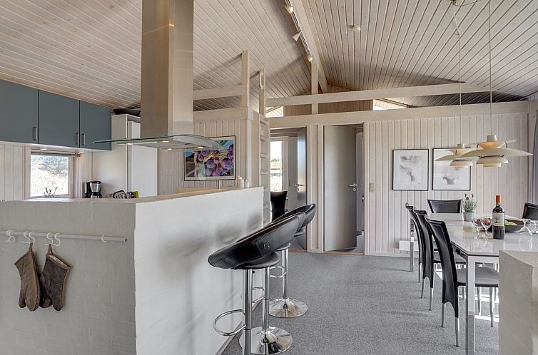 Vakantiehuis "Fanney" - 100m from the sea