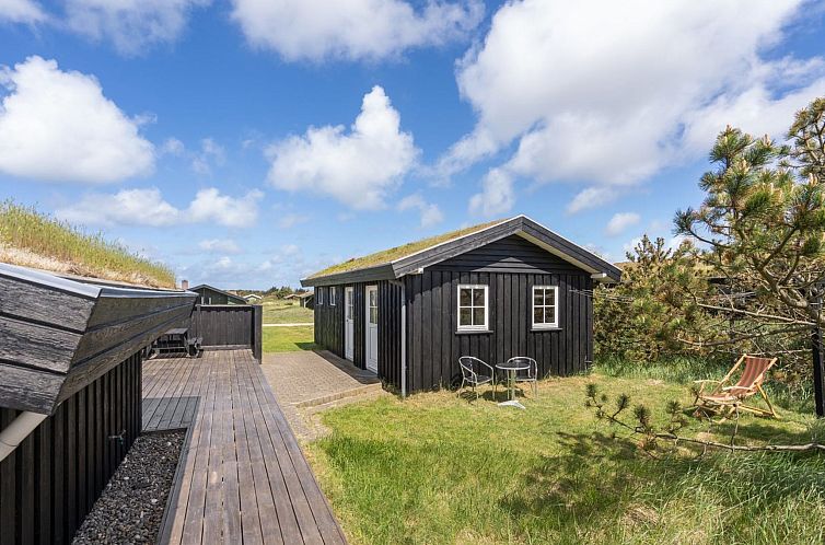 Vakantiehuis "Driss" - 500m from the sea