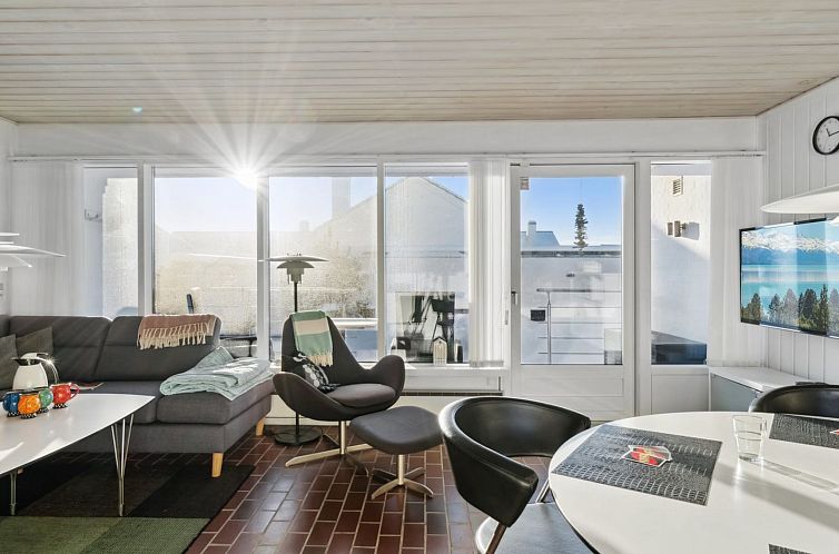 Vakantiehuis "Leny" - 900m from the sea