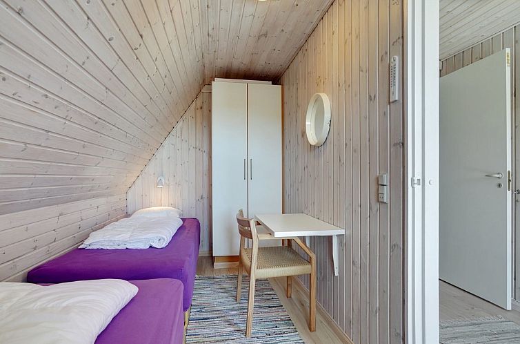 Vakantiehuis "Viona" - 350m from the sea