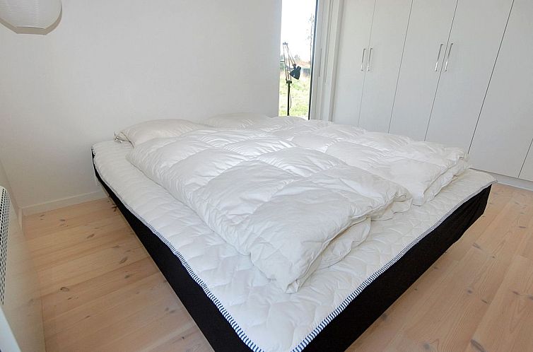 Vakantiehuis "Melinda" - 2km from the sea