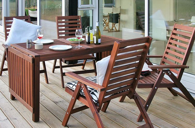 Vakantiehuis "Melinda" - 2km from the sea