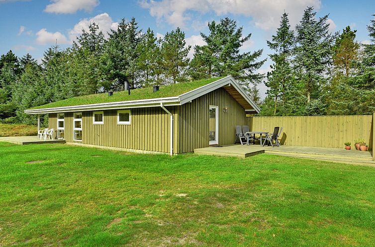 Vakantiehuis "Editt" - 2km from the sea